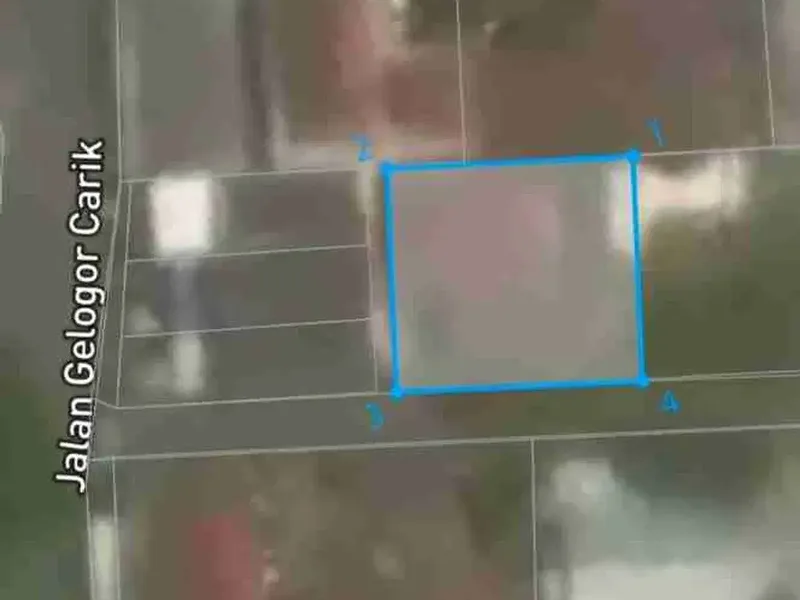Tanah 306m² Bonus Bangunan Rumah di Glogor Carik - Real Estate in Bali