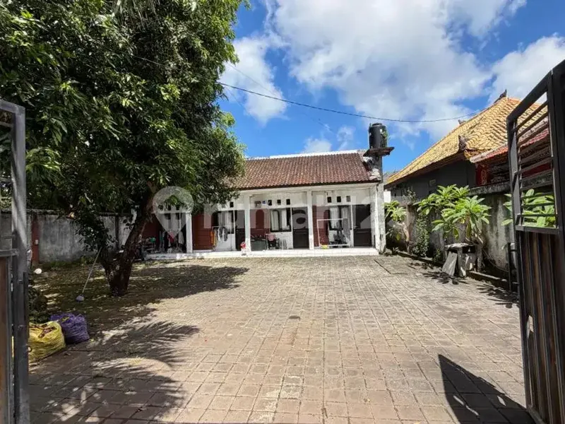 Dijual Lahan Bonus Bangunan Kost-Kostan di Jimbaran Bali - Real Estate in Bali