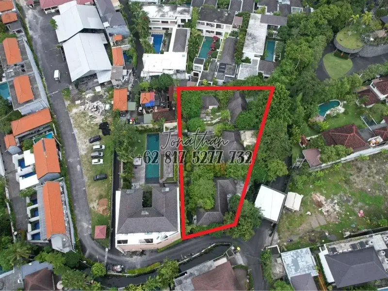 Dijual Tanah Premium 12,75 Are Petitenget Dekat Pantai - Real Estate in Bali