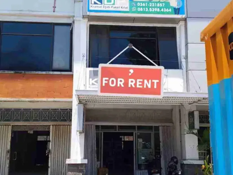 DISEWAKAN RUKO LANTAI 3 STRATEGIS DI RENON CC - Real Estate in Bali