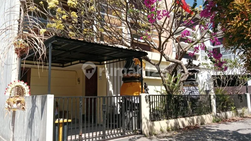 Disewakan Rumah 2 Lantai Furnished Graha Utama Residence - Real Estate in Bali