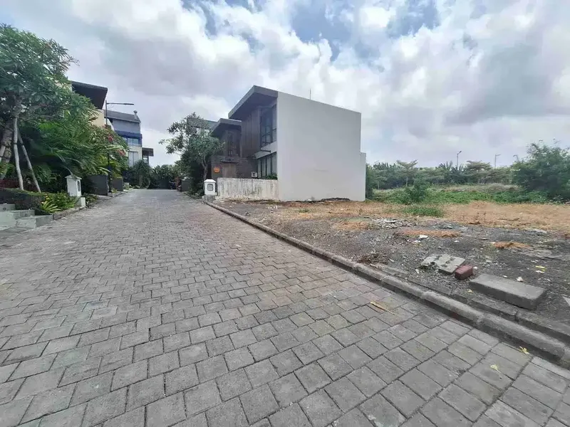 Tanah Jual 240 m² di Teratai Grand Village Canggu Bali - Bali in Bali