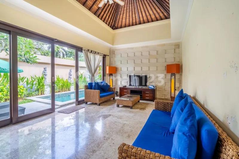 Villa 2 BR Siap Huni Strategis di Jimbaran Bali - Real Estate in Bali