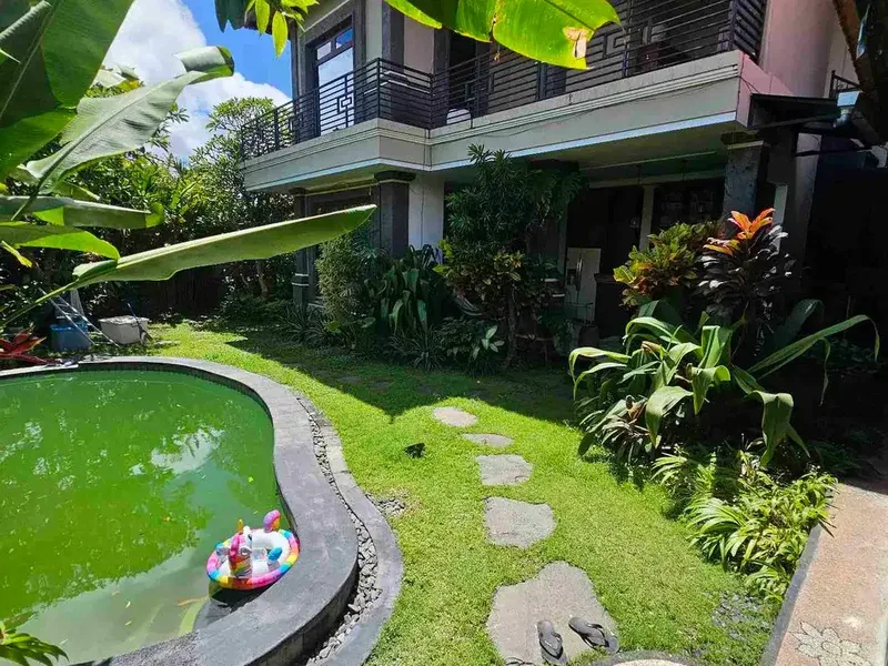 3 bedroom in kerobokan near Bali kidy school - Real Estate in Bali
