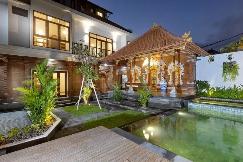 Dijual villa luxury lantai 2 seminyak - Bali in Bali
