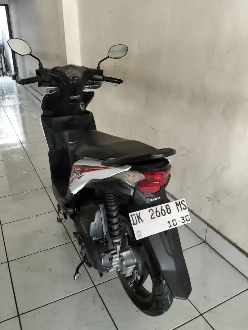 Beat fi thn 2015 cash. Bali dharma motor - Vehicles in Bali