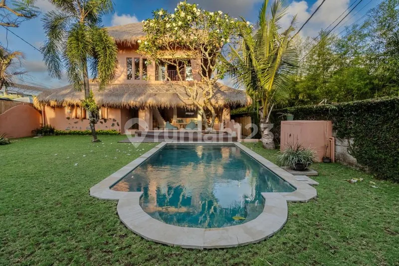 Fantastic Beautiful Villa Strategis Location In Central Umalas Bali - Bali in Bali