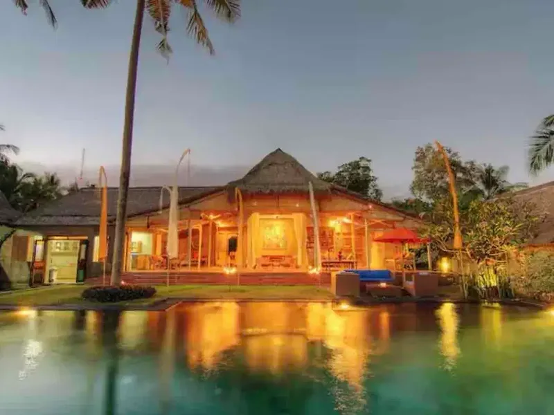 Resort front beach sangat nyaman dan tenang cocok buat investasi - Bali in Bali