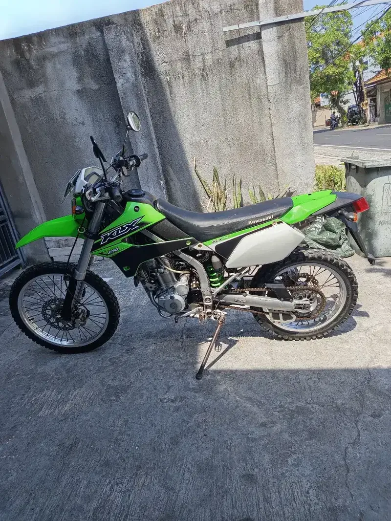 Klx 250 th 2015 Deva motor - Vehicles in Bali