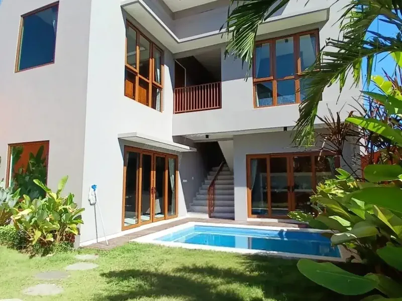 DISEWAKAN VILLA 2KM DI PECATU - Real Estate in Bali