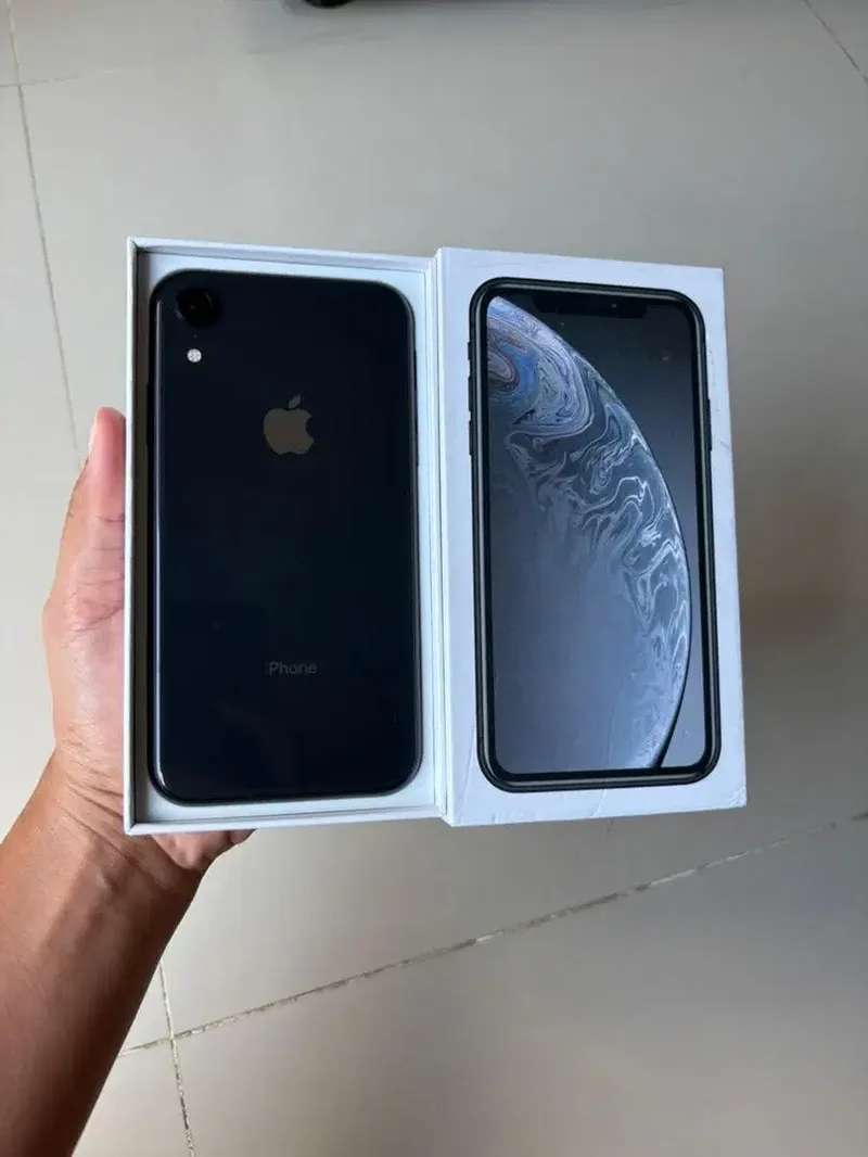 iPhone XR 128GB Black inter - Electronics in Bali
