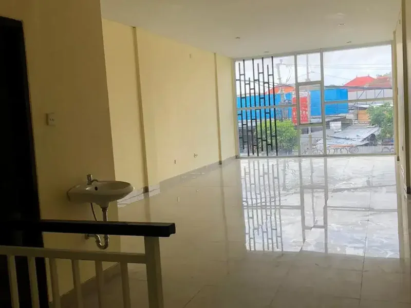 DIJUAL RUKO 3 LANTAI STRATEGIS – MAHENDRADATA, DENPASAR - Real Estate in Bali
