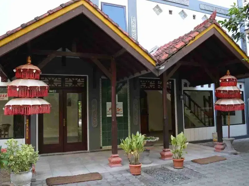 kostel konekting room wifi lengkap - Real Estate in Bali