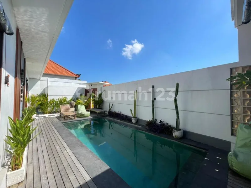 For Rent 2 Bedrooms Villa In Batu Belig Yearly Rent - Bali in Bali