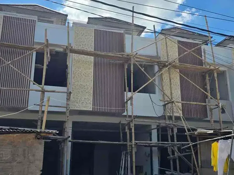 FOR SALE RUKO, Bangunan baru siap huni cocok untuk usaha dan kantor! Denpasar Barat - Real Estate in Bali