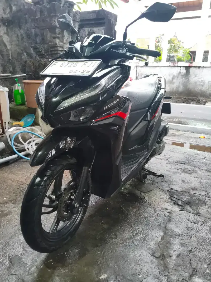 Vario 125 CBS standar - Vehicles in Bali
