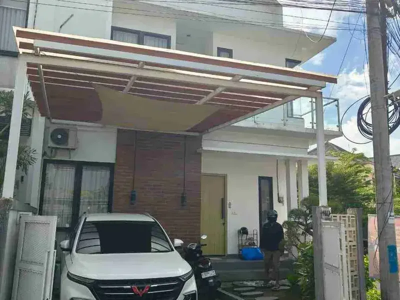 Rumah Modern 2 Lantai View Sawah di Ubung Kaja - Real Estate in Bali
