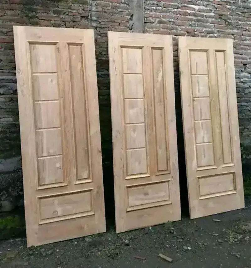Jual daun pintu bahan kayu mahoni dan jati barang ready - Home & Garden in Bali