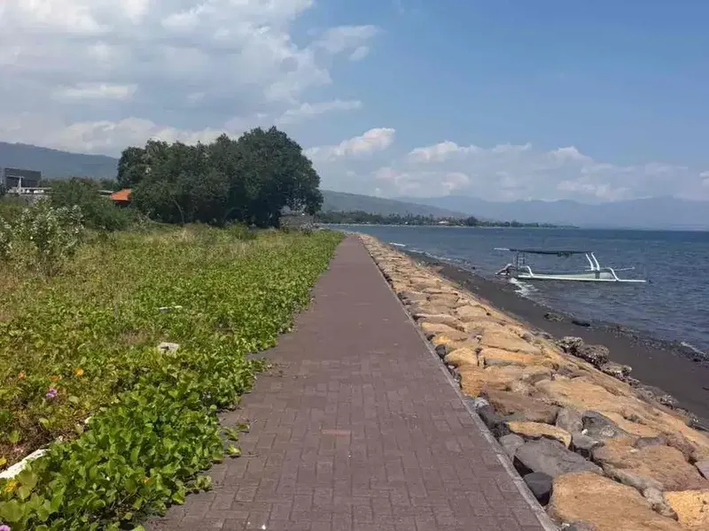 RARE BEACHFRONT LAND FOR SALE – LOVINA, NORTH BALI - Real Estate in Bali