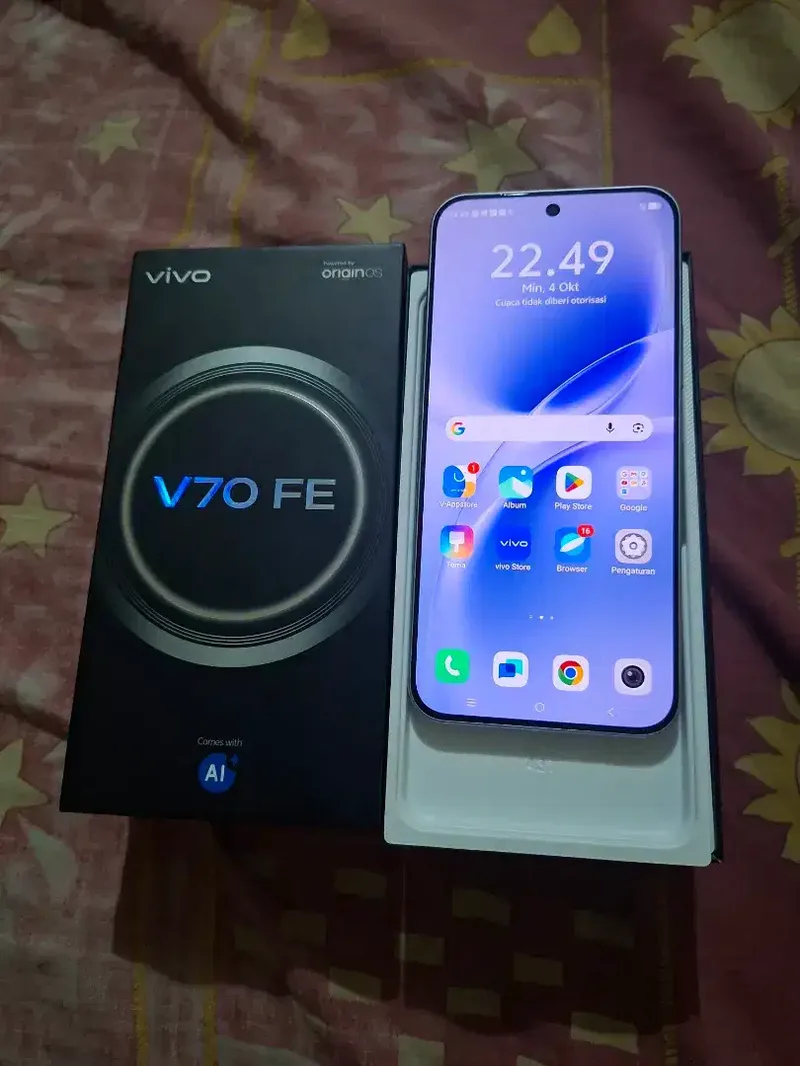Vivo V70 FE 5G ram 8/256 fulset mulus - Bali in Bali