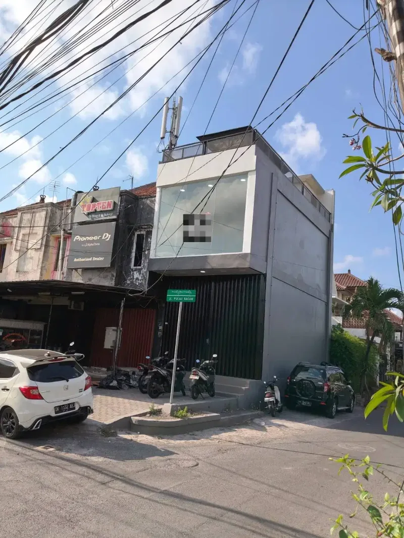 Di sewakan ruko area Denpasar Barat dekat Teuku umar bali siap pakai - Real Estate in Bali