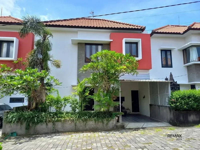 Villa 3 Kamar Tidur Siap Huni Disewakan di Kerobokan, Kuta - Real Estate in Bali