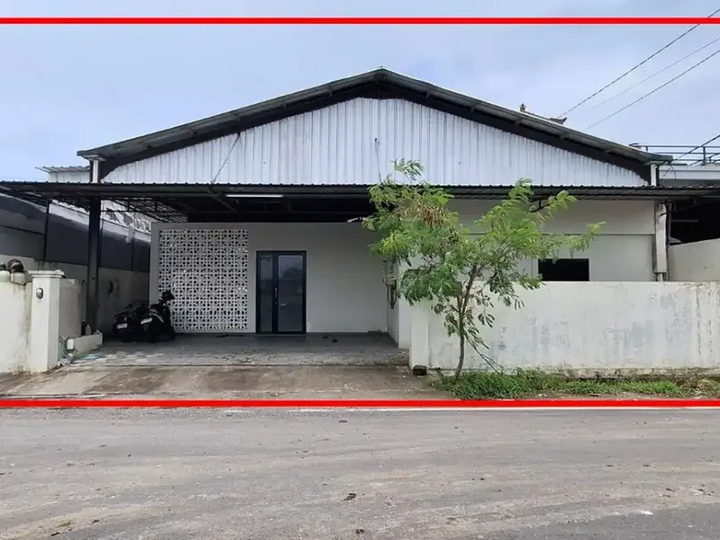 Gudang Siap Pakai di Jalan Mahendradatta, Denpasar Dekat Sunset Road - Real Estate in Bali