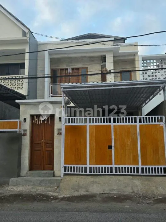Lokasi Strategis, 3 Kamar Tidur, Dekat Berbagai Fasilitas Umum - Bali in Bali