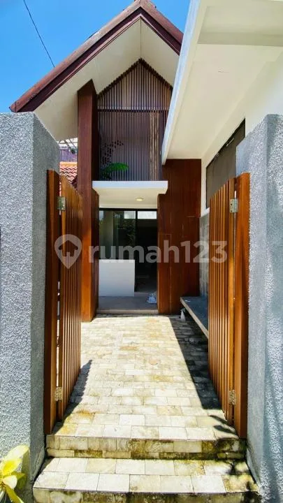 Villa Baru Renov dengan Kolam Renang Greenlot Residence Tanah Lot - Real Estate in Bali