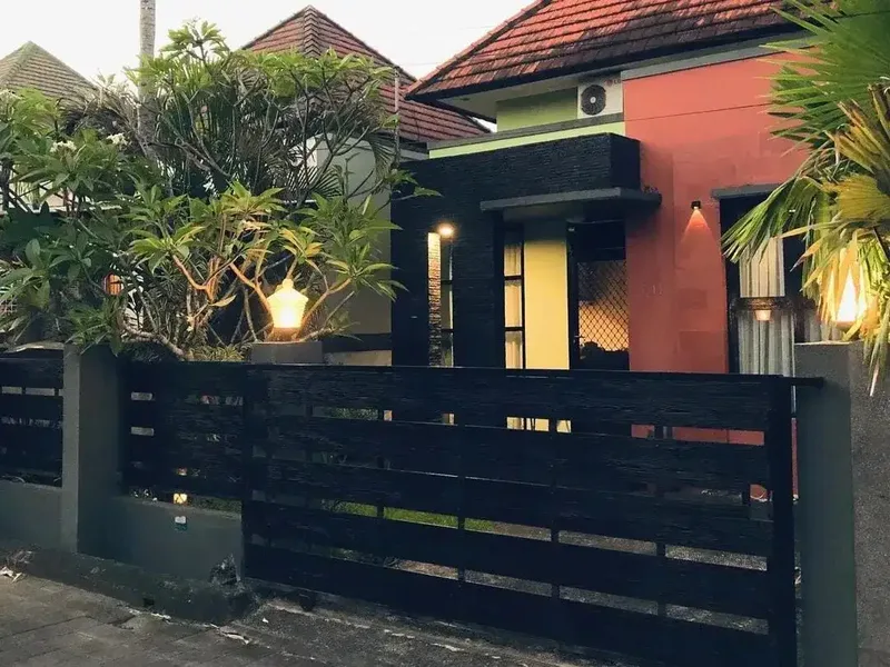 Rumah Jual One Gate System di Taman Jimbaran dekat Kantor Imigrasi. - Real Estate in Bali