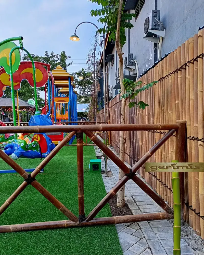 pagar bambu etnik - Home & Garden in Bali