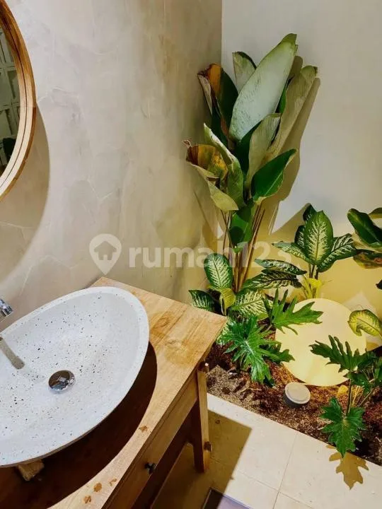 Villa Lokasi Strategis Dekat Kemana-Mana Ada Pool, Padangsambian - Real Estate in Bali