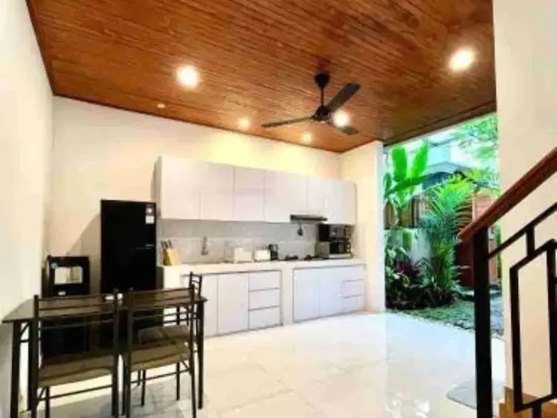 Villa jalan utama Pantai seseh fully furnished SHM ada NIB - Real Estate in Bali