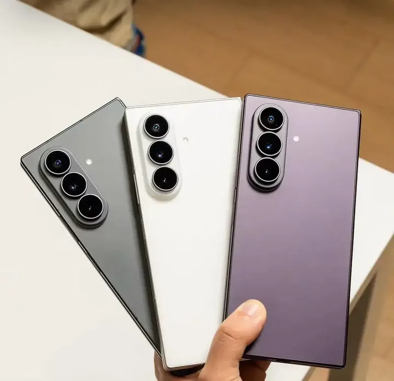 Samsung z fold 8 ultra - Bali in Bali