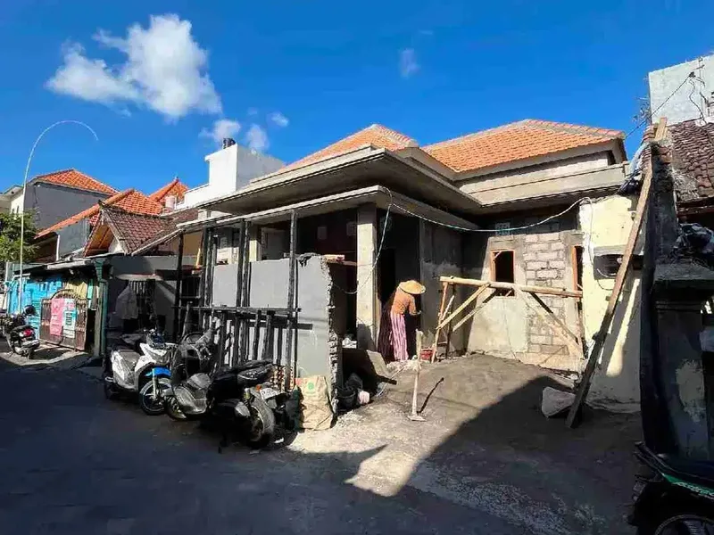 Di jual rumah baru minimalis tahap pembangunan di dalung permai Kerobokan kaja tidak jauh dengan Canggu - Bali in Bali