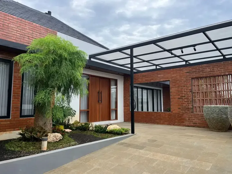 FOR SALE & LEASEHOLD | VILLA MODERN MINIMALIST – INDUSTRIAL TROPICAL Cocok untuk hunian pribadi maupun investasi villa sewa harian dengan potensi ROI - Bali in Bali
