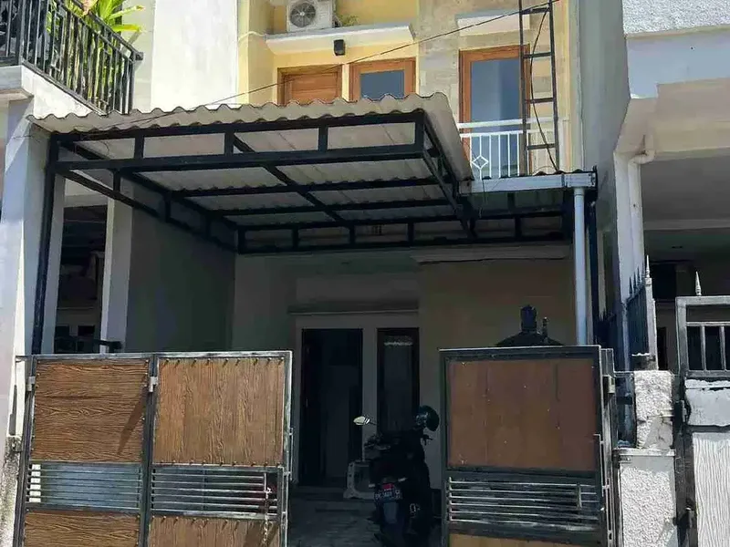 Dijual Rumah 2 Lantai di Renon Denpasar, 2 KT, SHM - Real Estate in Bali