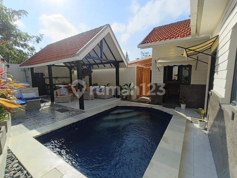 Vila Baru di Jalan Gunung Payung, 3 Menit Bypass Nusa Dua Selatan - Real Estate in Bali