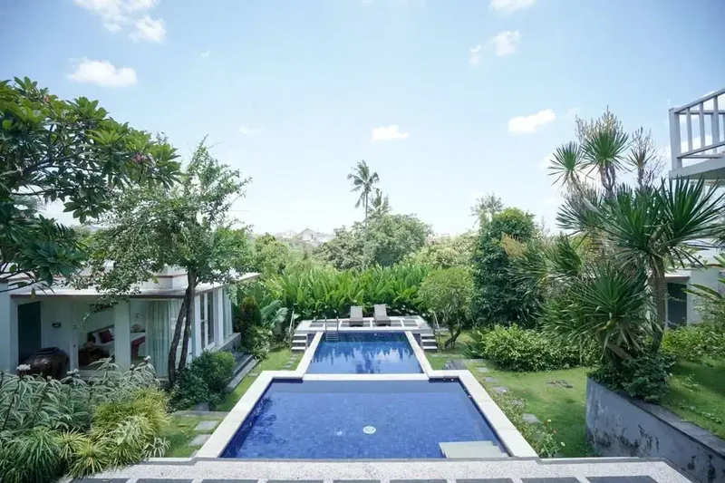 VILLA SIAP HUNI PRIVAT POOL AREA CANGGU - Real Estate in Bali