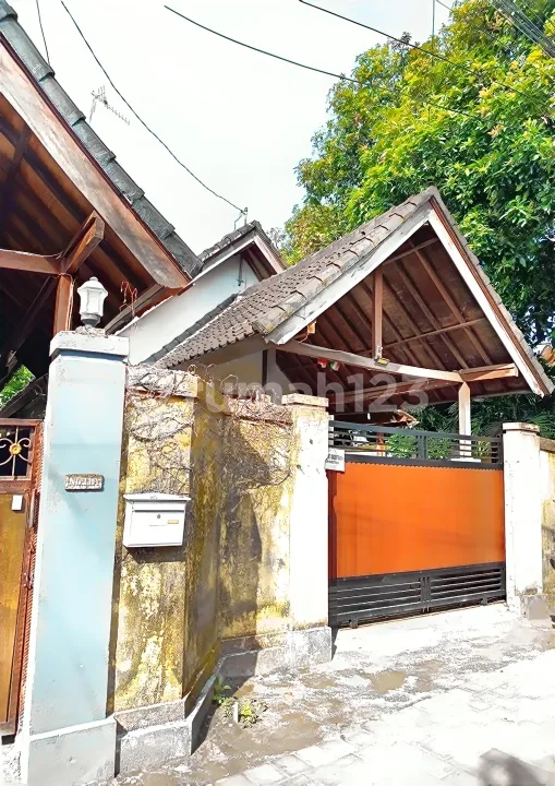 Rumah, 1 Lantai, SHM, di Sanur, - Bali in Bali