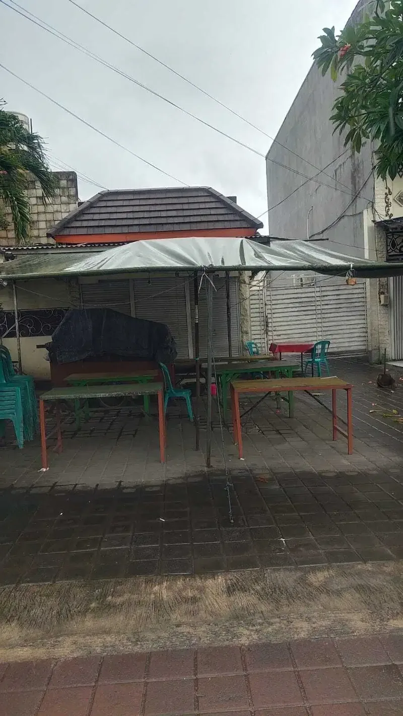 Dijual Tanah Bonus Bangunan di Jalan Utama Mahendradatta - Real Estate in Bali