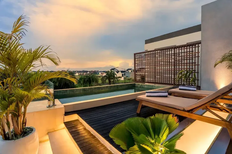 VILLA BARU 4BR DAN 2POOL BEST LOKASI DI CANGGU  BATU BOLONG - Real Estate in Bali