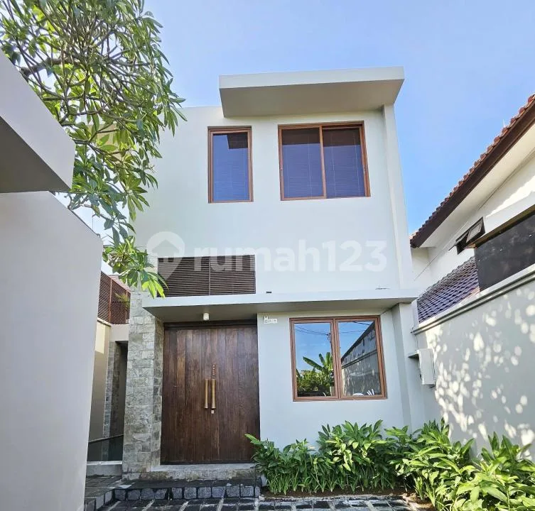 Dijual/Disewakan Villa Furnish Privat Pool di Mertanadi - Real Estate in Bali
