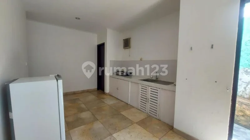 Rumah Jual Lokasi Kerobokan - Real Estate in Bali