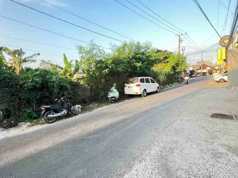Di kontrakan tanah jalan Tukad Petanu , Panjer , Denpasar , Bali - Real Estate in Bali