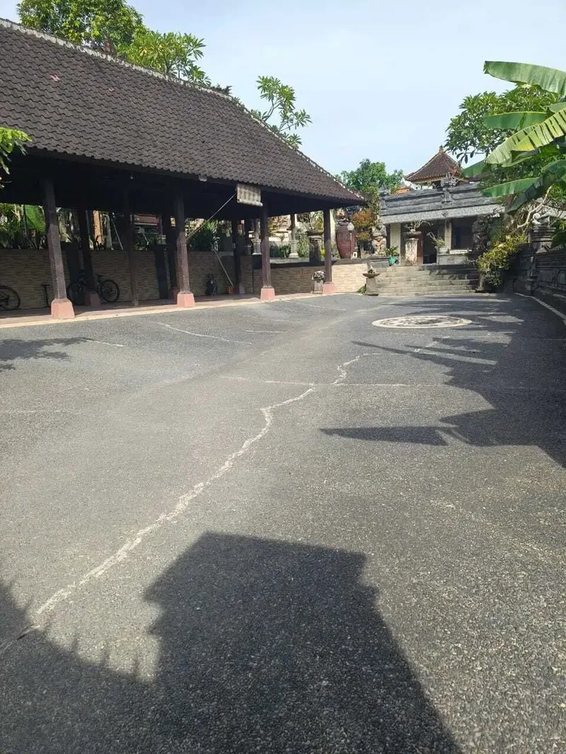 FOR  RENT HUNIAN BALINESE SANGAT LUAS DENGAN KONTUR TANAH 3 STEPPING - Real Estate in Bali