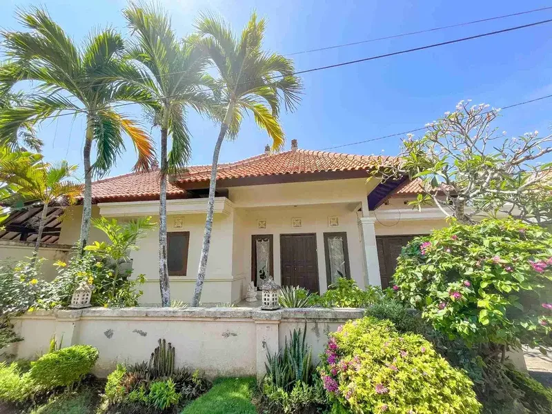 MODERN LUXURY 5BR VILLA PUTRA BALI HILL RESIDENCES NUSA DUA – RP12 M - Real Estate in Bali