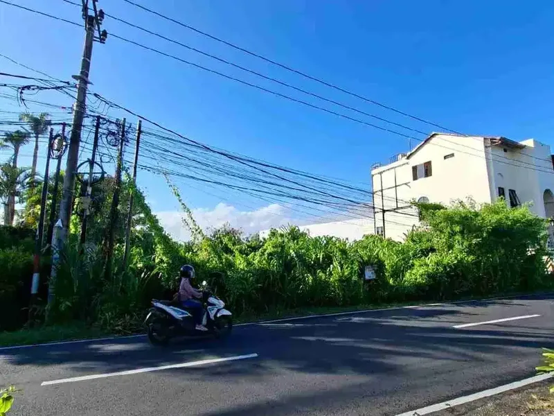 TANAH SEWA JALAN UTAMA TUMBAKBAYUH PERERENAN COCOK UNTUK USAHA RESTO ATAU USAHA LAIN - Real Estate in Bali