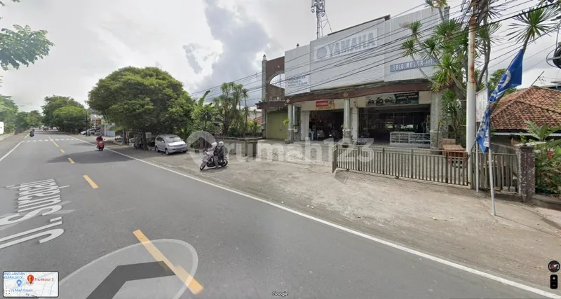 Onsale Bangunan Komersil (Ruko) 3 Lantai di Jalan Surapati. Singaraja, Bali - Real Estate in Bali