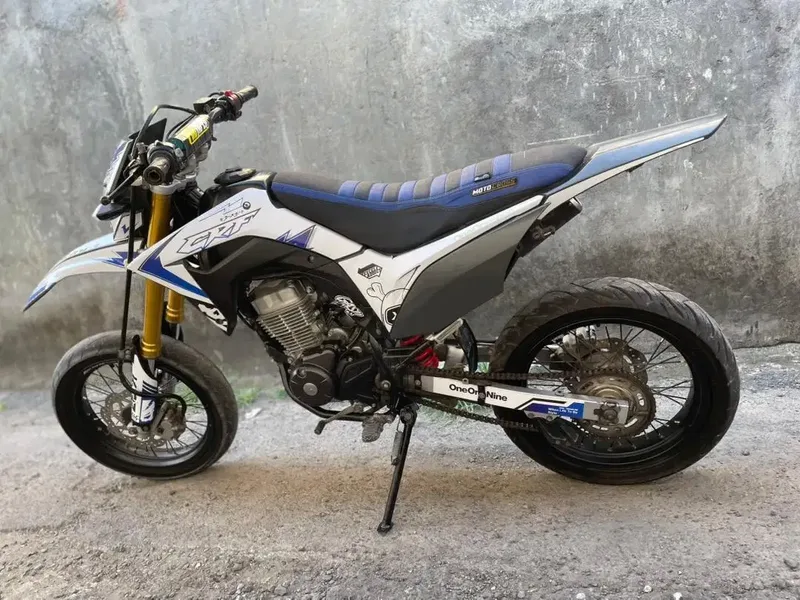Crf 150 L 2021 jual sesui di poto - Vehicles in Bali